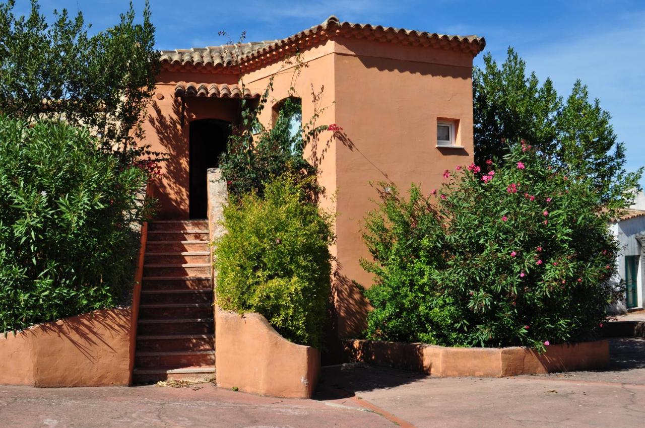 Rocciarossa Appartement Isola Rossa Buitenkant foto