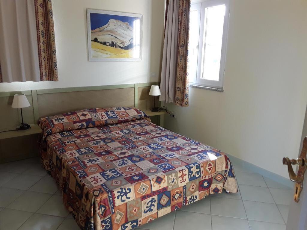 Rocciarossa Appartement Isola Rossa Buitenkant foto